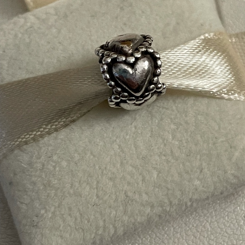 Pandora everlasting love